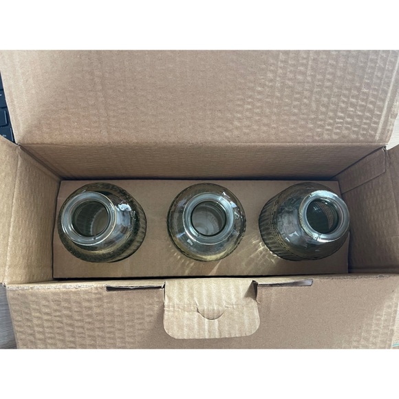 Freddie's Flowers Green Glass Bud Vases Set of 3 - Picture 4 of 6